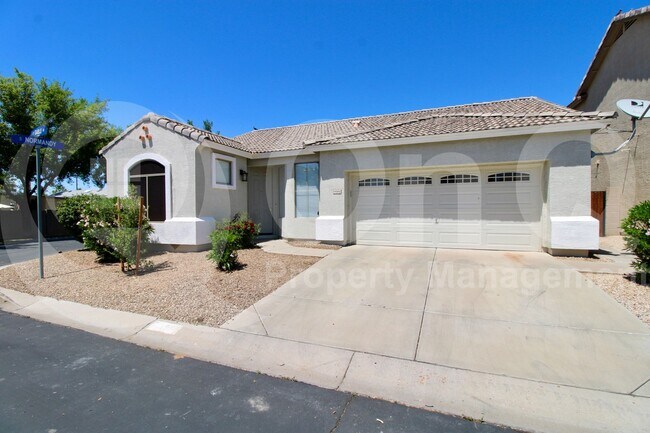 property at 9006 E Gable Ave