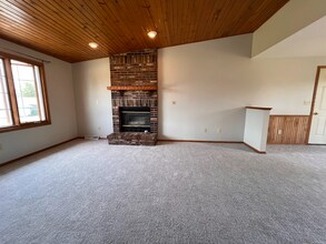 2793 Aquarius Rd, Unit 2793 in Green Bay, WI - Building Photo - Building Photo