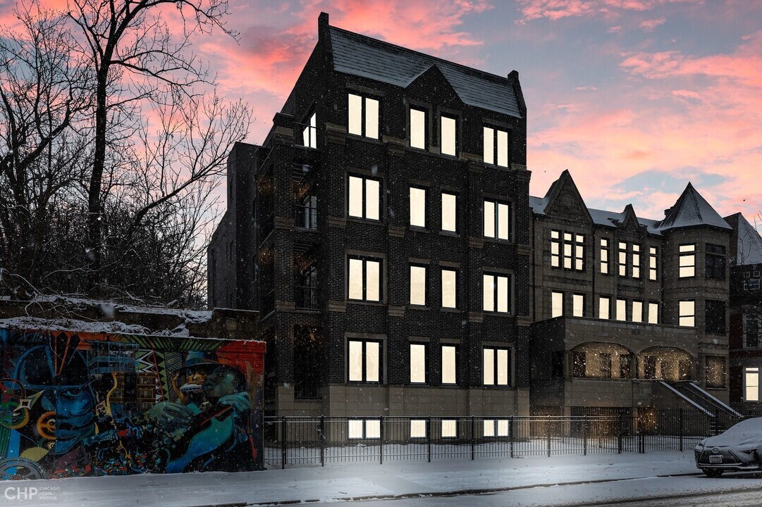 4101 S Drexel Blvd in Chicago, IL - Building Photo