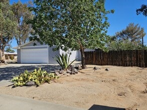 1131 S Allen St in Ridgecrest, CA - Building Photo - Building Photo