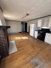 26 Breed St, Unit 3 in Boston, MA - Building Photo - Building Photo