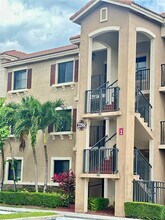 22561 SW 88th Pl, Unit 301-7 in Cutler Bay, FL - Building Photo - Building Photo