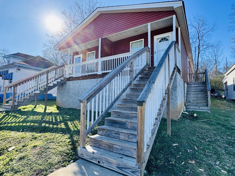 4607 Kirkland Ave in Chattanooga, TN - Building Photo