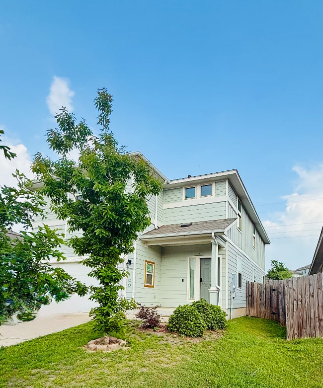 property at 400 Eagle Brook Ln