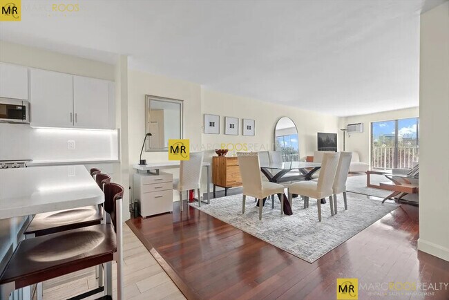 property at 131 Coolidge Ave