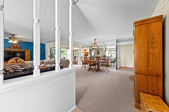 12576 Oaks N Dr in San Diego, CA - Building Photo - Building Photo