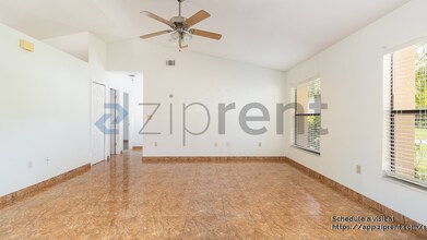855 San Pedro Ct in Kissimmee, FL - Foto de edificio - Building Photo
