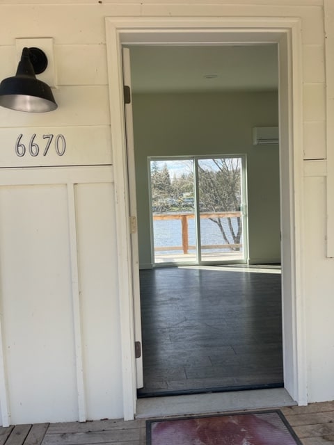 6670 Long Lake Rd SE in Port Orchard, WA - Foto de edificio - Building Photo