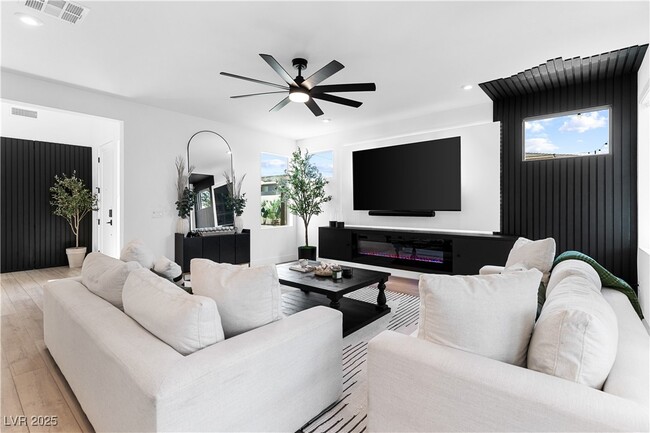 4207 Orchard Run Ave