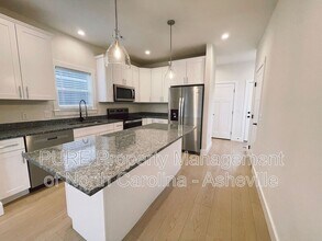 1191 Bleachery Blvd in Asheville, NC - Building Photo - Building Photo