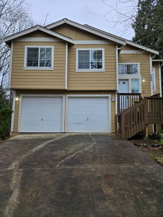 323 Ridgeview Dr in Napavine, WA - Building Photo