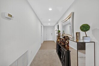 644 SW Hoffenberg Ave in Port St. Lucie, FL - Building Photo - Building Photo