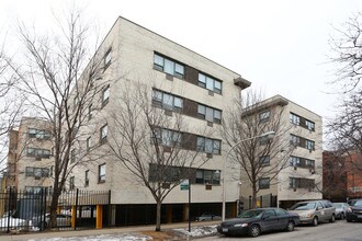 The Marshfield on Howard Street in Chicago, IL - Building Photo - Building Photo