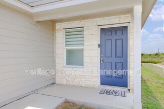 10502 Torroja Wy in Converse, TX - Building Photo - Building Photo