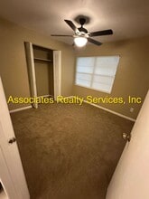 2149 NW 28th Pl in Gainesville, FL - Building Photo - Building Photo