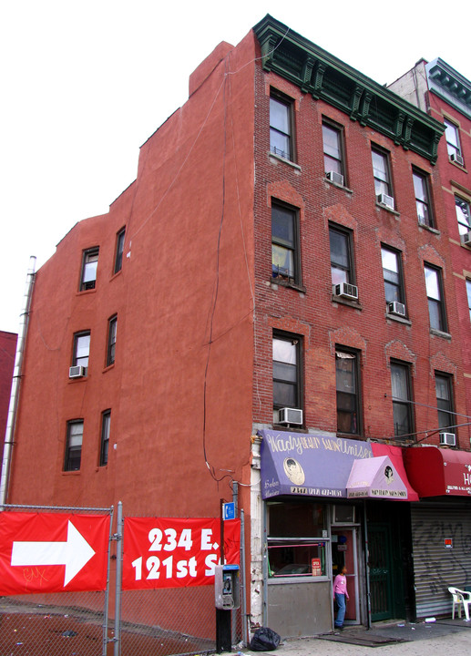 2347 Second Ave in New York, NY - Foto de edificio