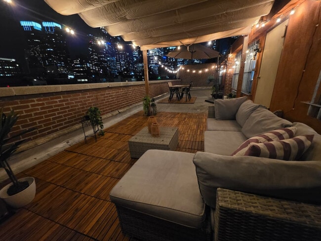 458 W 52nd St, Unit SI ID1323993P in New York, NY - Building Photo - Building Photo