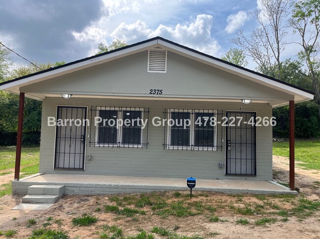 2375 Lincoln St, Unit B