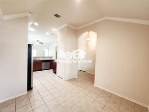 1906 Vermillion View St in Fresno, TX - Foto de edificio - Building Photo