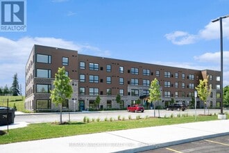 12 Thomas St S in Arnprior, ON - Building Photo - Building Photo