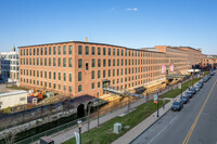 Appleton Mills in Lowell, MA - Foto de edificio - Building Photo