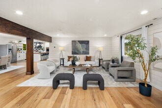 7610 220th Ave NE in Redmond, WA - Building Photo - Building Photo