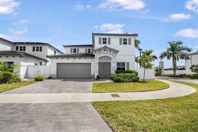 21189 SW 127th Ct in Miami, FL - Building Photo - Building Photo