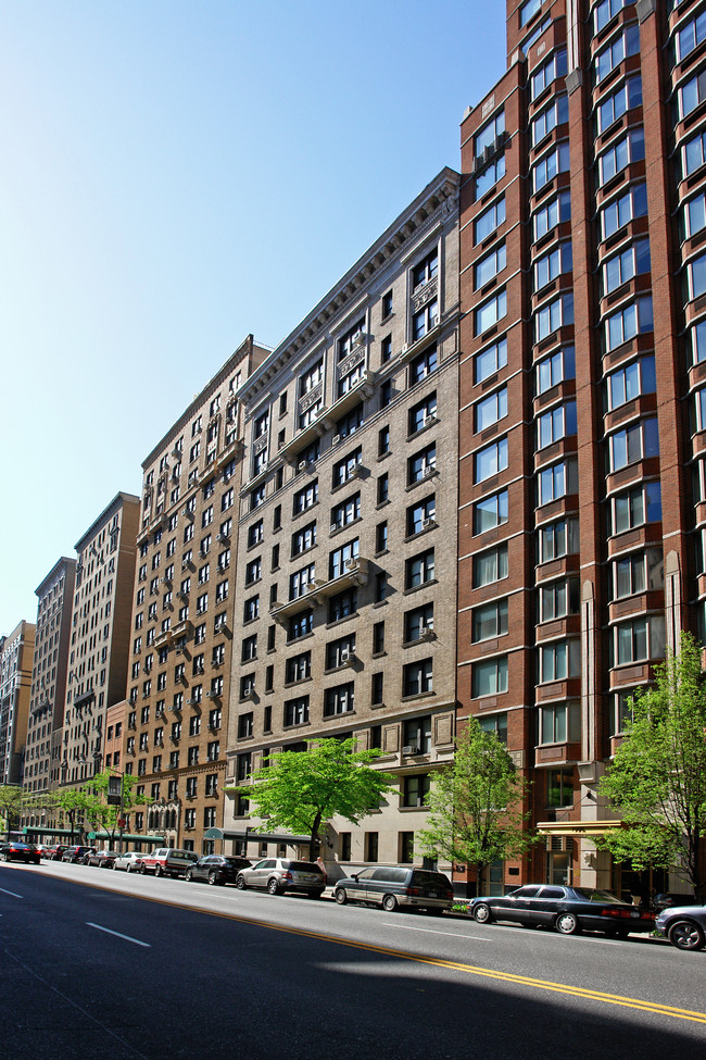 152-156 W 86th St in New York, NY - Foto de edificio - Building Photo