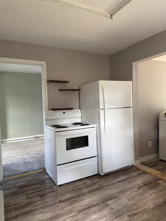 1304 S 11th St in Prairie Du Chien, WI - Building Photo - Building Photo