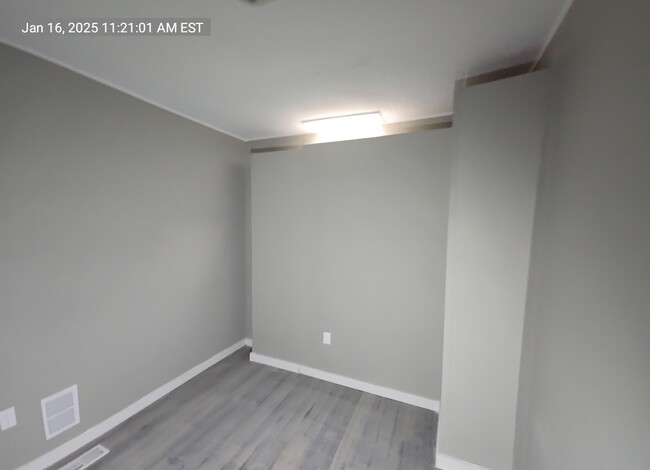 2239 Sidney Ave in Baltimore, MD - Foto de edificio - Building Photo