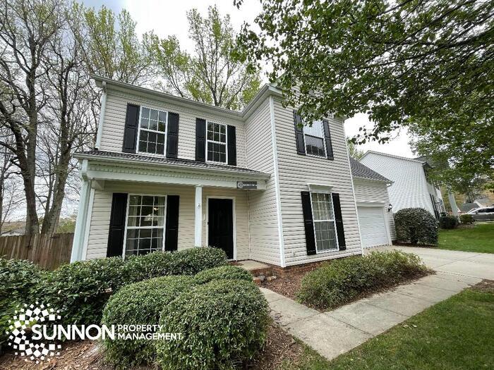 4010 Suttle Pl in Matthews, NC - Building Photo