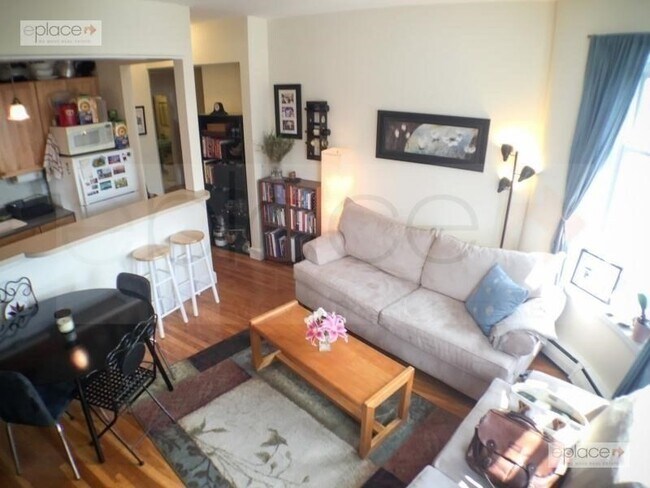 863 Massachusetts Ave in Cambridge, MA - Building Photo - Building Photo