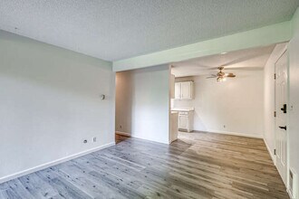 1061 W Beaver Creek Blvd in Avon, CO - Building Photo - Building Photo