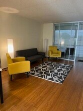 8350 Sunrise Lakes Blvd in Sunrise, FL - Building Photo - Building Photo