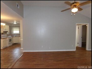 12415 Goldleaf Dr in Little Rock, AR - Building Photo - Building Photo