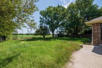 630 Park Rd in Rose Hill, KS - Building Photo - Building Photo