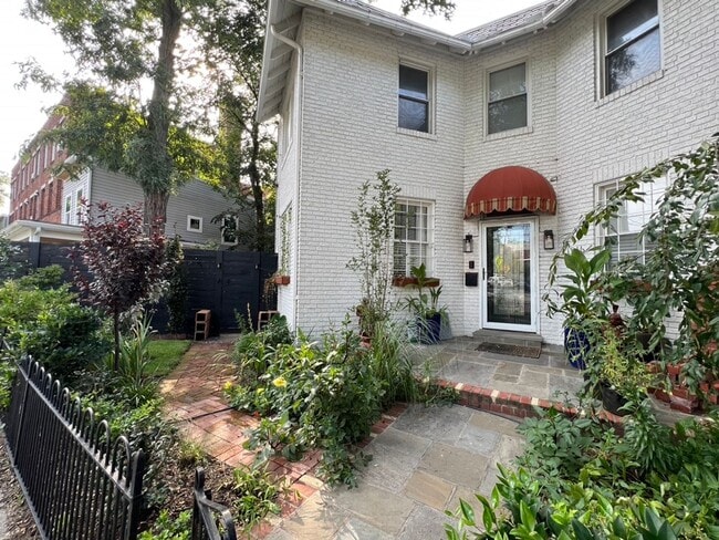 1846 Minnesota Ave SE in Washington, DC - Building Photo - Building Photo