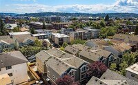 1412 NW 60th St in Seattle, WA - Foto de edificio - Building Photo