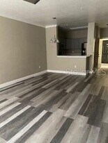 2572 Robert Trent Jones Dr in Orlando, FL - Building Photo