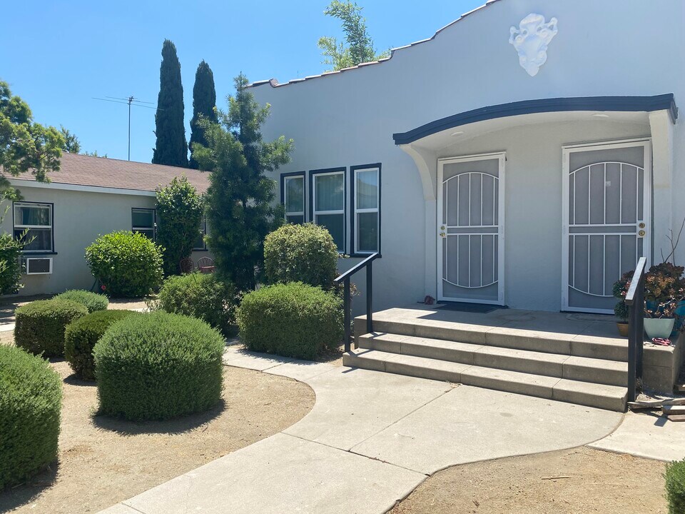 4021 Duquesne Ave in Culver City, CA - Building Photo