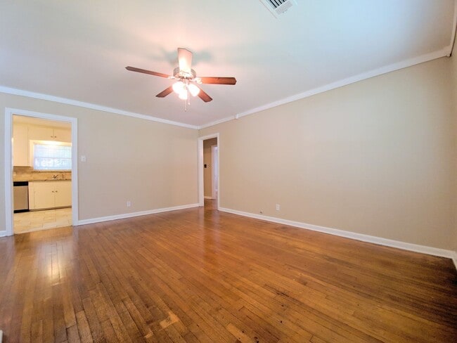 1223 Shawnee St in Houston, TX - Building Photo - Building Photo