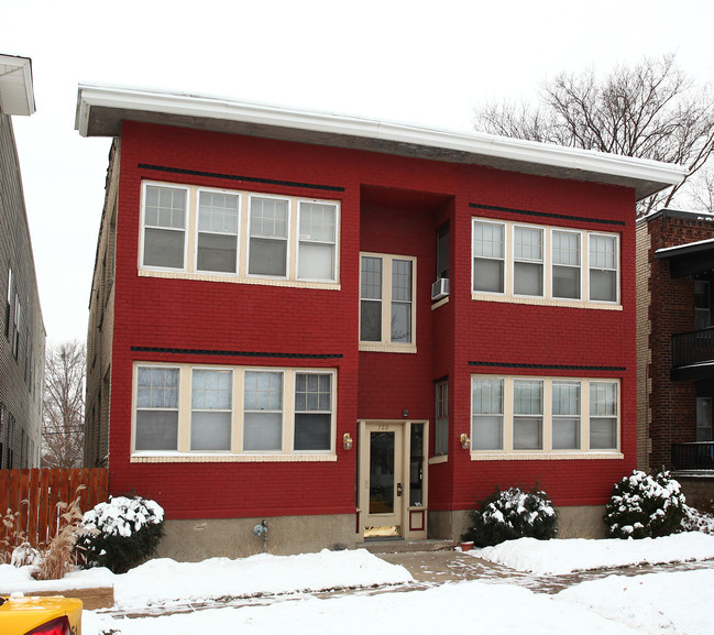 720 Hague Ave in St. Paul, MN - Building Photo - Building Photo