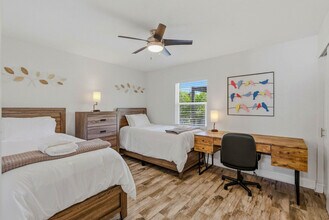 3911 W Cleveland St in Tampa, FL - Building Photo - Building Photo