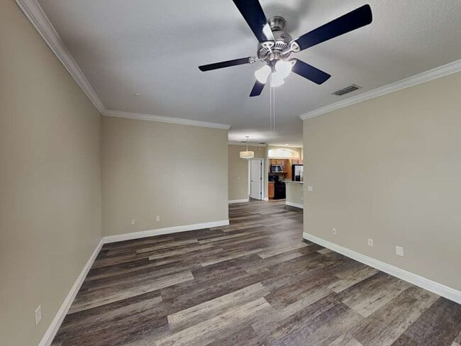 property at 2013 Mountleigh Trail