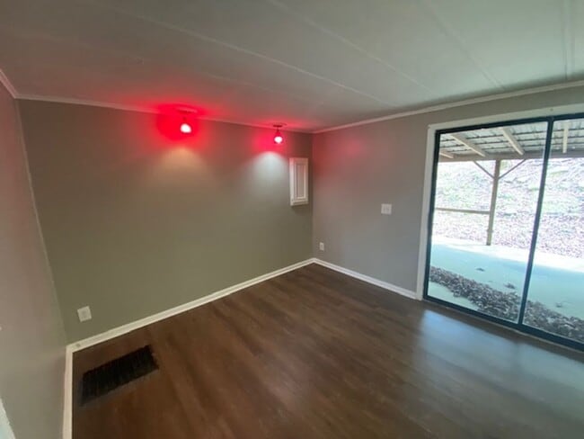 268 Co Rd 1015 in Tupelo, MS - Building Photo - Building Photo