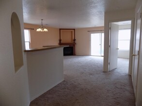 2536 Sarita Ave NW in Albuquerque, NM - Building Photo - Building Photo