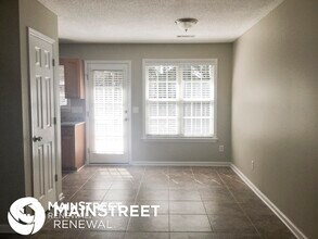 5111 Windsbury Ridge Rd in Clemmons, NC - Building Photo - Building Photo