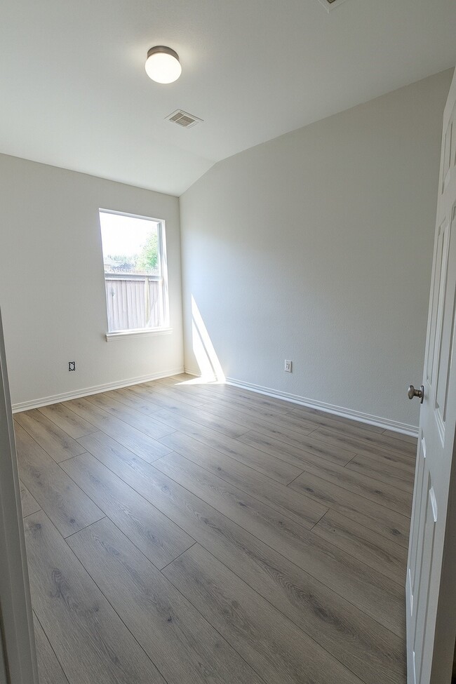 property at 5110 Misty Village Ct