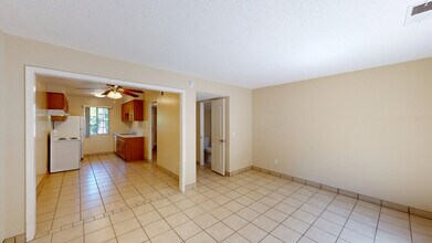 18225 Happy Ln in Sonoma, CA - Building Photo - Building Photo