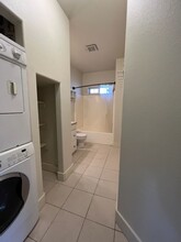 530 NE Irving Ave in Bend, OR - Foto de edificio - Building Photo